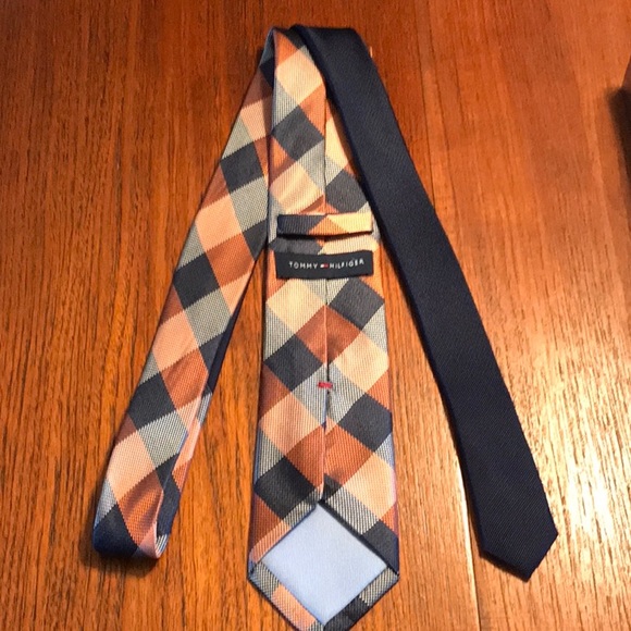 Tommy Hilfiger Silk Diamond Check Tie - Picture 5 of 9